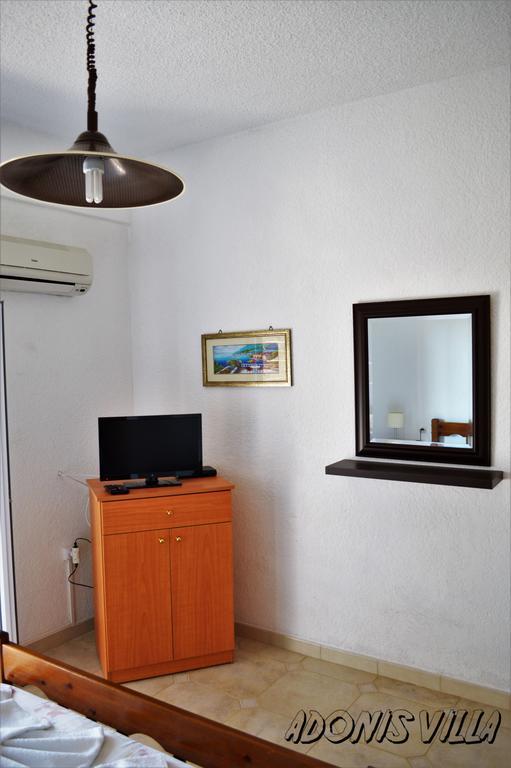 Adonis Villa كوتْسوناري المظهر الخارجي الصورة