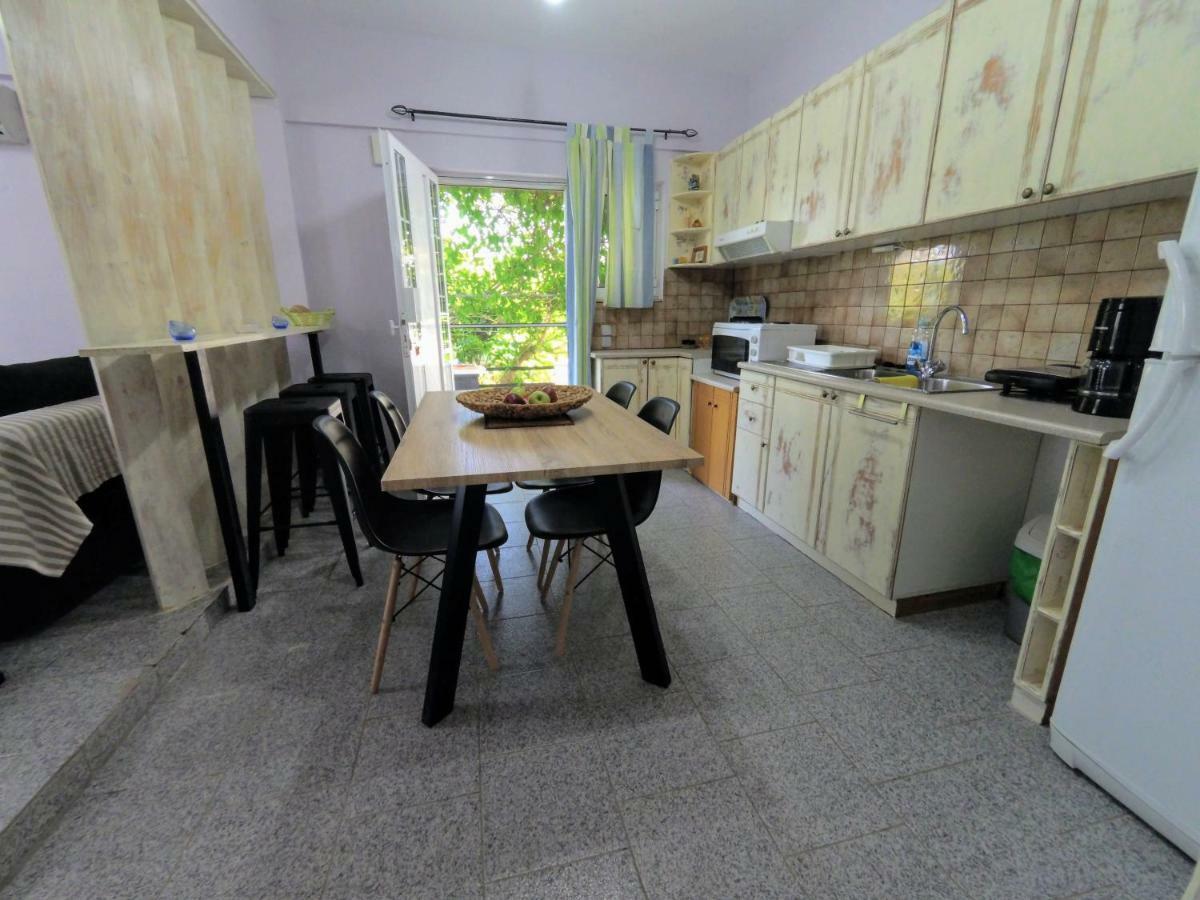 Adonis Villa كوتْسوناري المظهر الخارجي الصورة