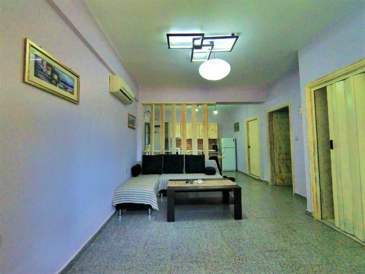 Adonis Villa كوتْسوناري المظهر الخارجي الصورة
